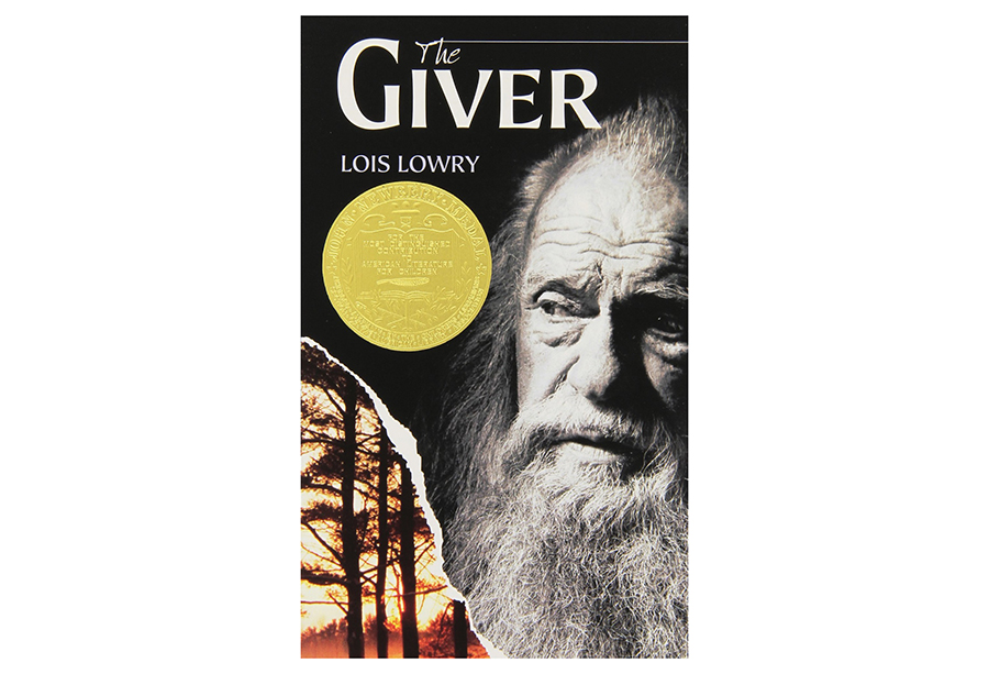 những sách tiếng anh dễ đọc The giver - Lois Lowry